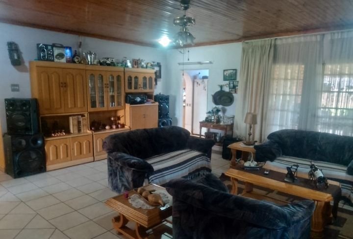 House in Oakdale, Cape Town, South Africa 3 - 18068983