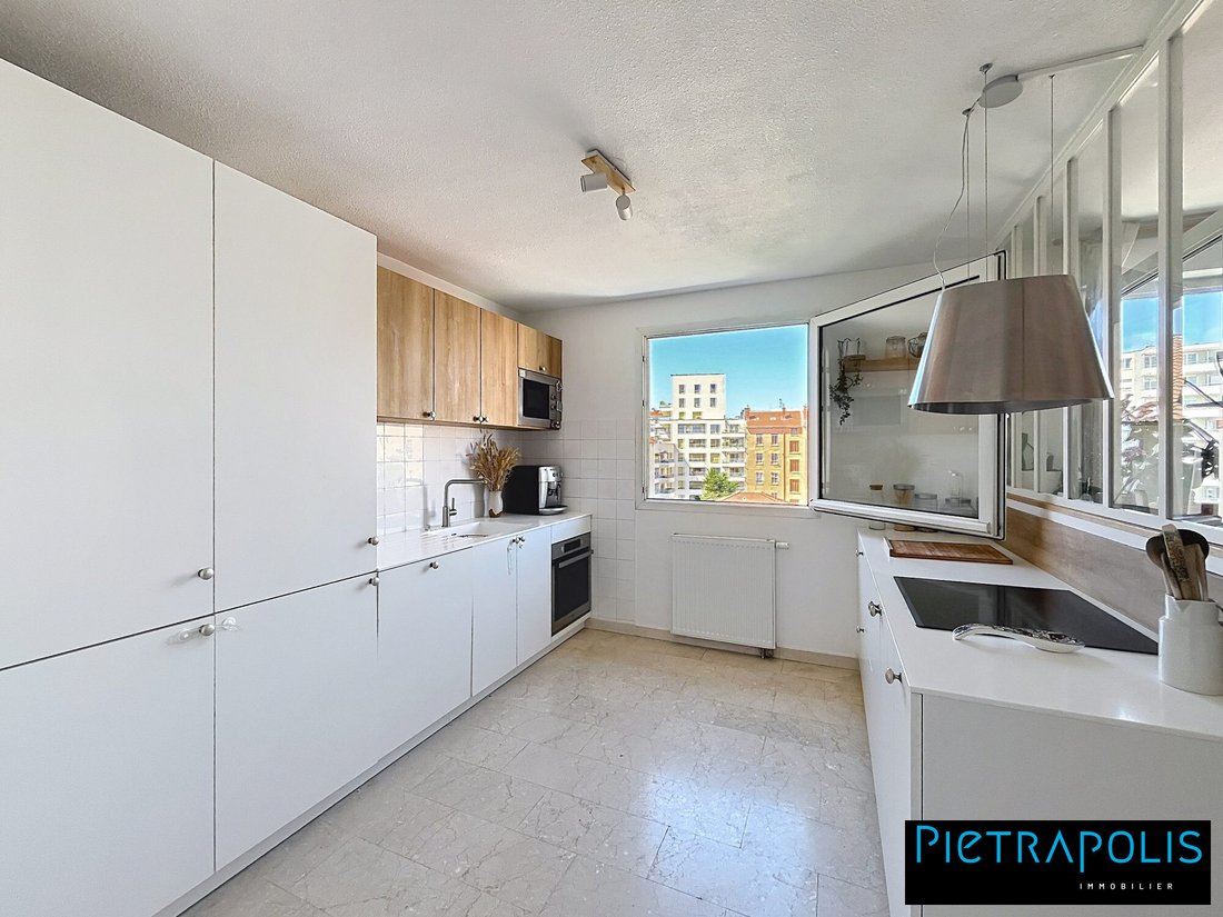 Apartment in Zola - Pressence, Villeurbanne, France 5 - 18068938