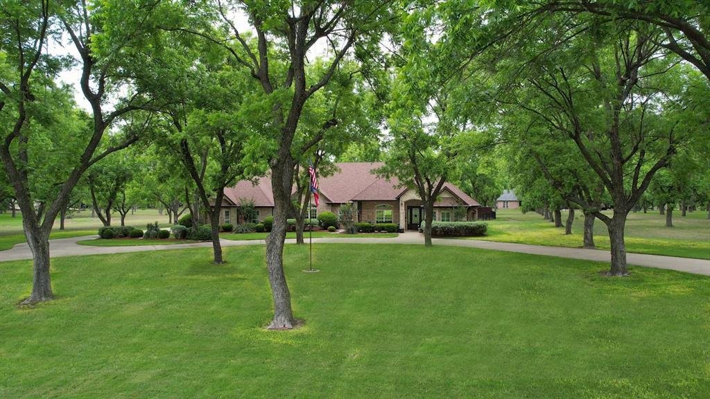 House in Granbury, Texas, United States 2 - 18067362