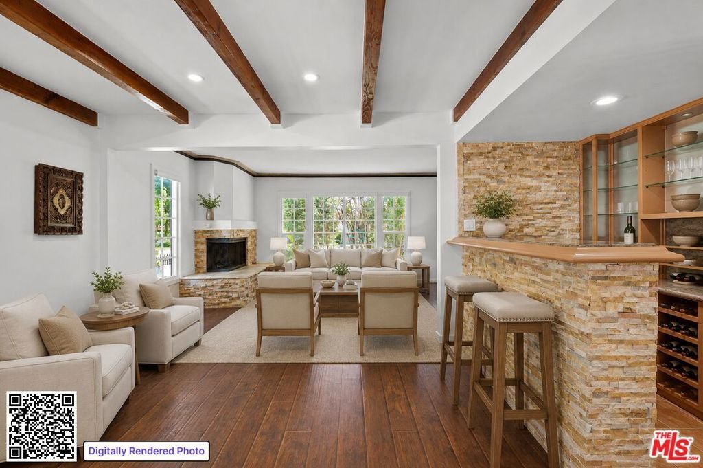 Los Angeles, California, United States 4 - 18065935