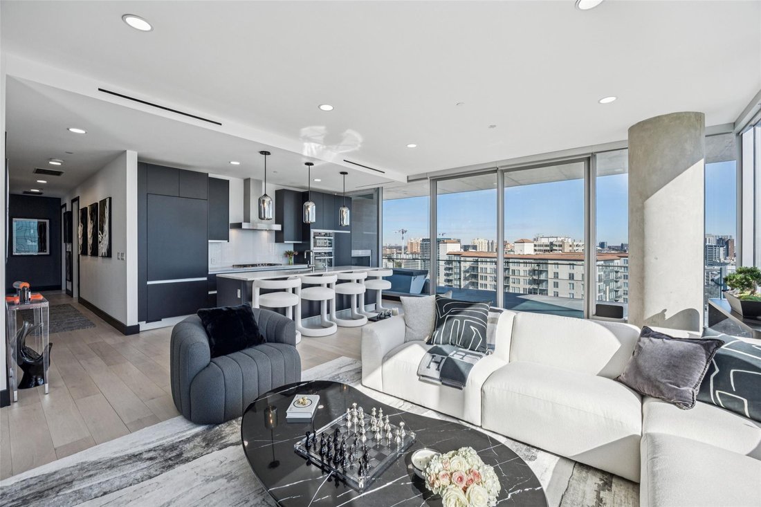 Condo in Dallas, Texas, United States 5 - 17073740