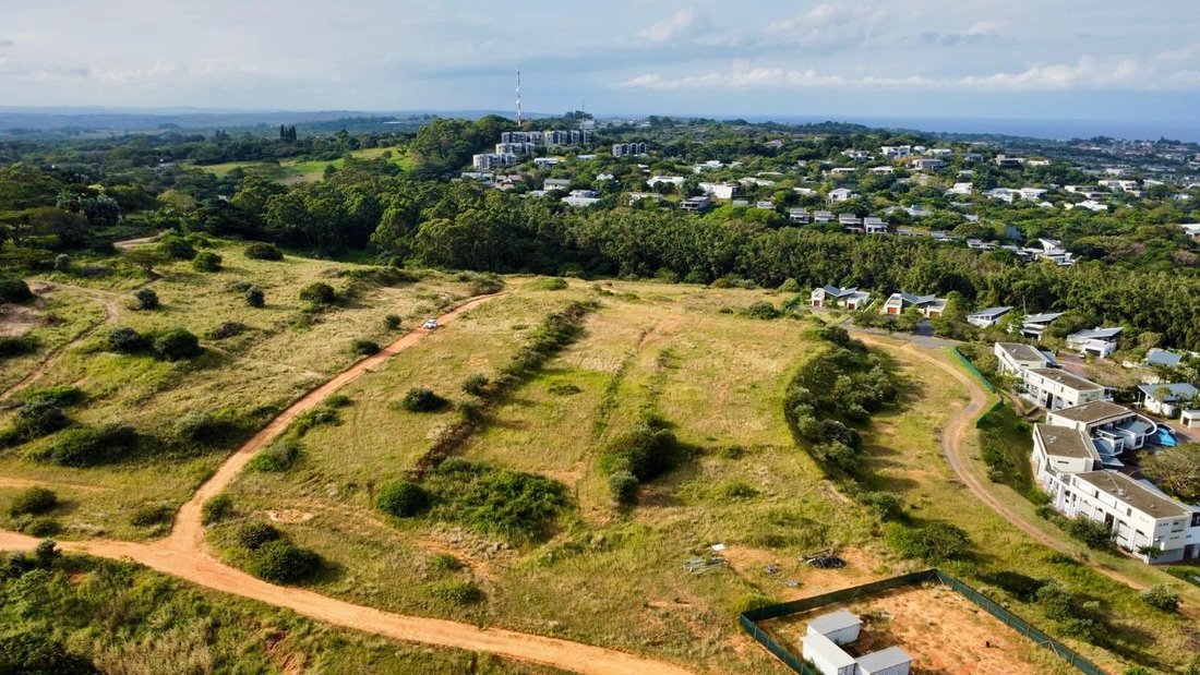 Land in Umhlali Beach, KwaZulu-Natal, South Africa 5 - 18068788