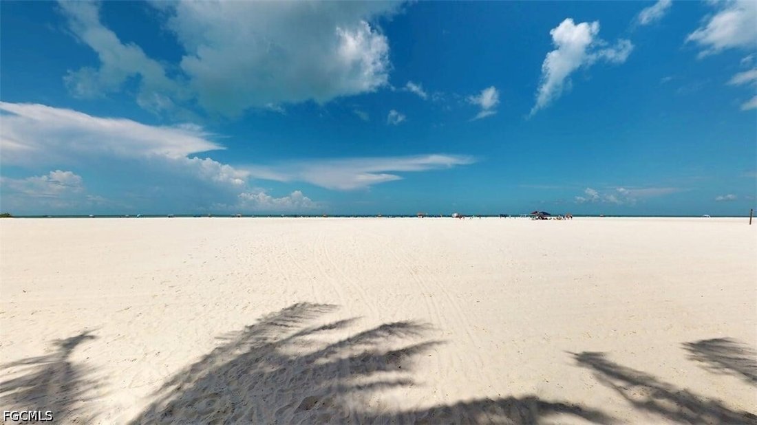 Condo in Fort Myers Beach, Florida, United States 3 - 18065887