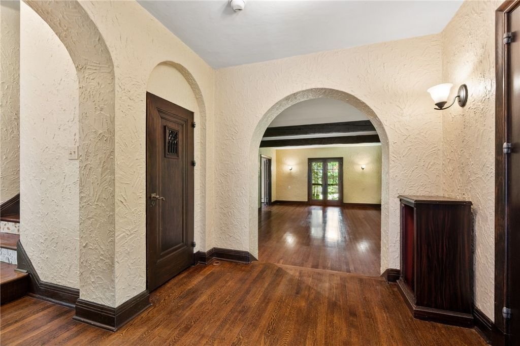 House in Pittsburgh, Pennsylvania, United States 3 - 18068742