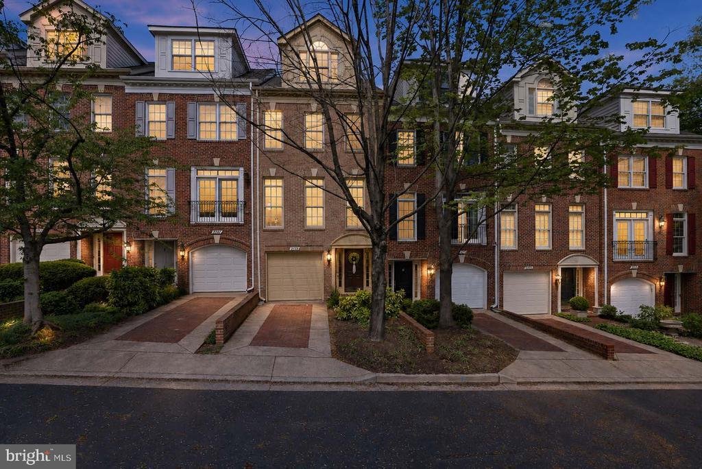 Townhouse in Arlington, Virginia, United States 2 - 18068636