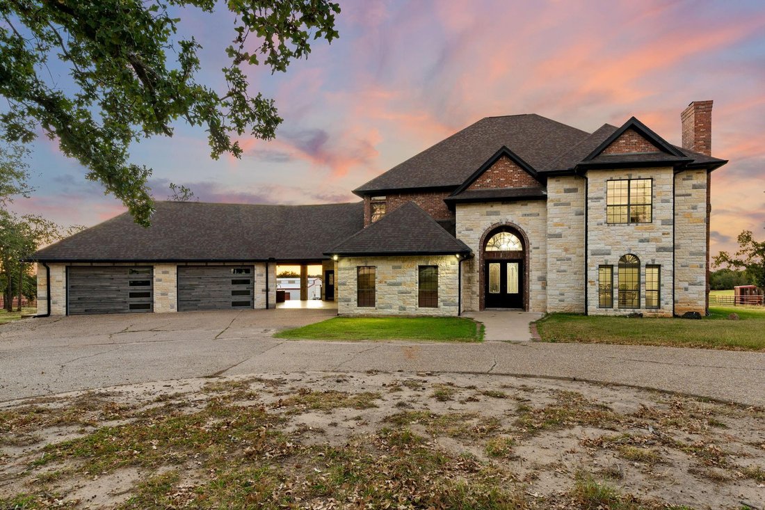 House in Stephenville, Texas, United States 3 - 16493775