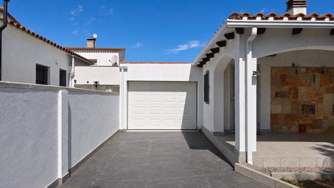 House in Empuriabrava, Catalonia, Spain 3 - 18067830