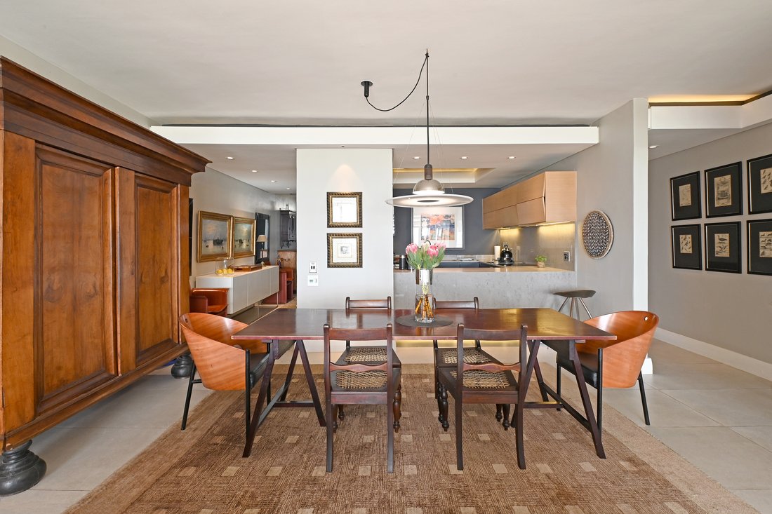 Apartment in Bothasig, Cape Town, South Africa 3 - 18067946