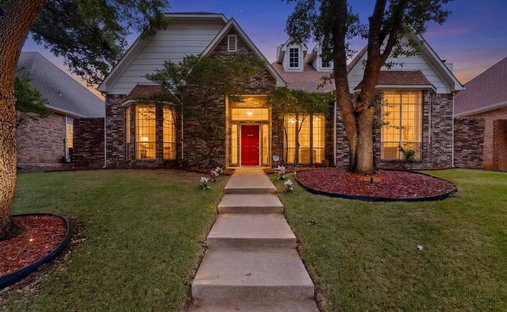 House in Plano, Texas, United States 1