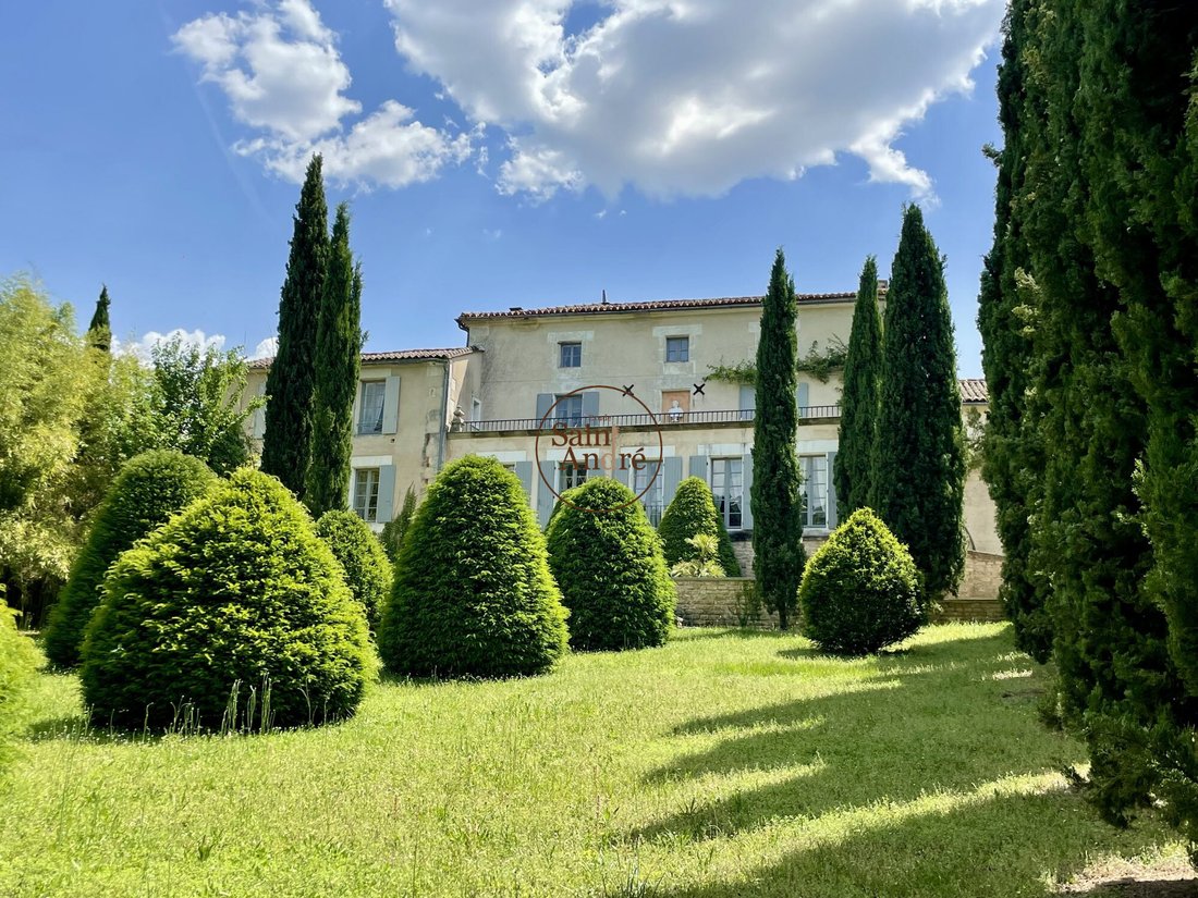 House in Rouillac, Nouvelle-Aquitaine, France 1 - 17868789