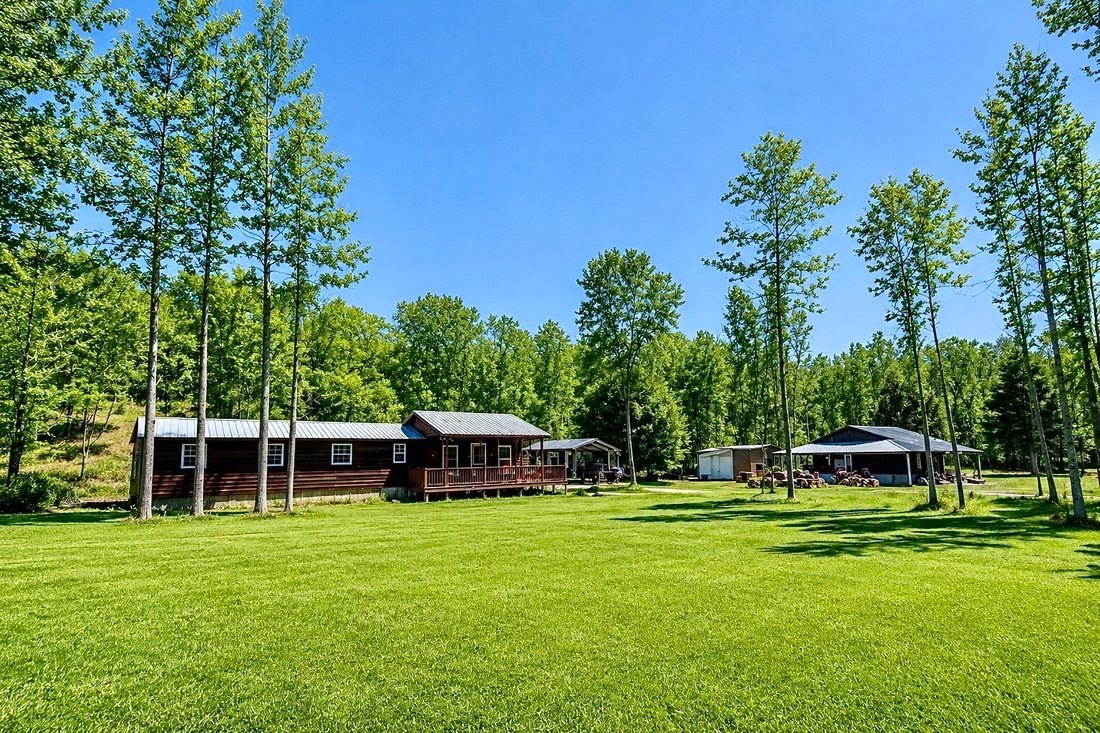 House in Lobelville, Tennessee, United States 4 - 17327277