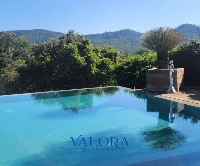 Casa en Hyères, Provenza-Alpes-Costa Azul, Francia 3 - 16368864