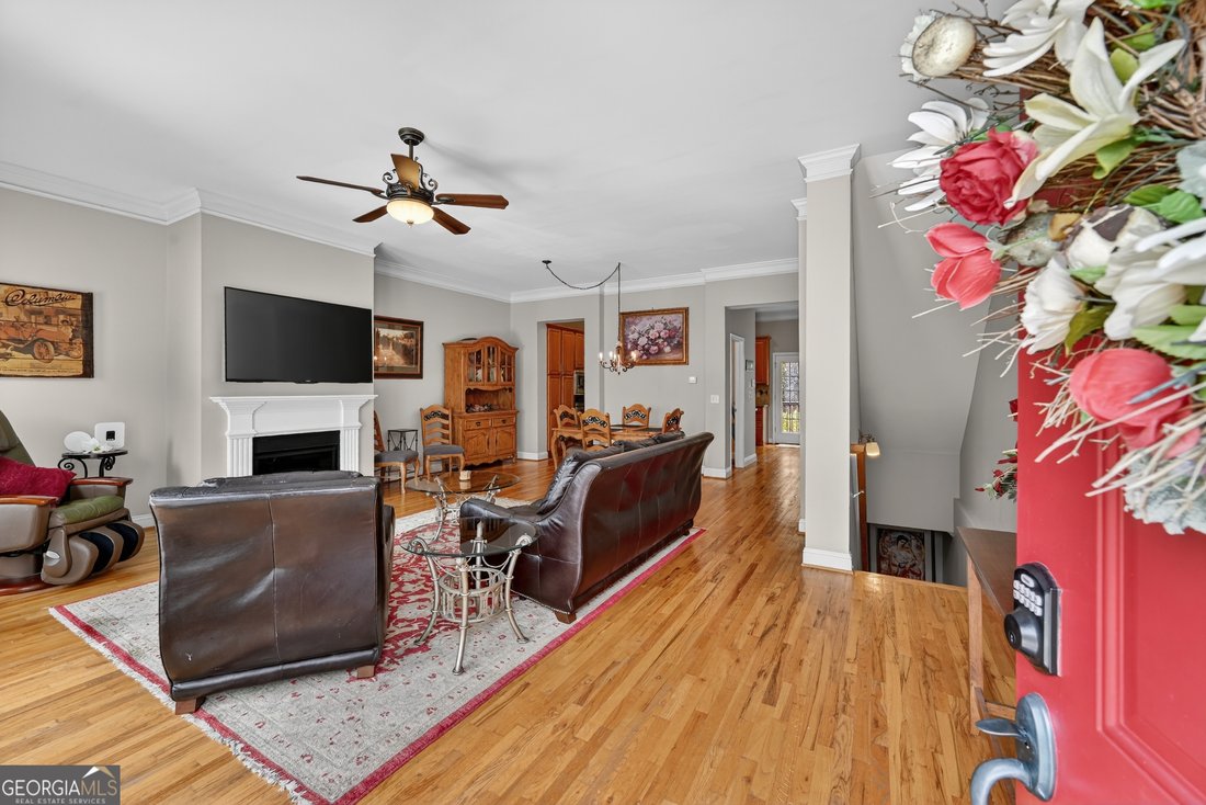 Townhouse in Scottdale, Georgia, United States 4 - 18066677
