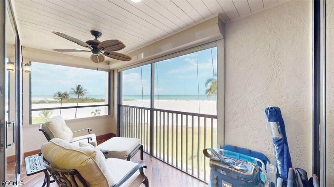 Condo in Fort Myers Beach, Florida, United States 1 - 18065887