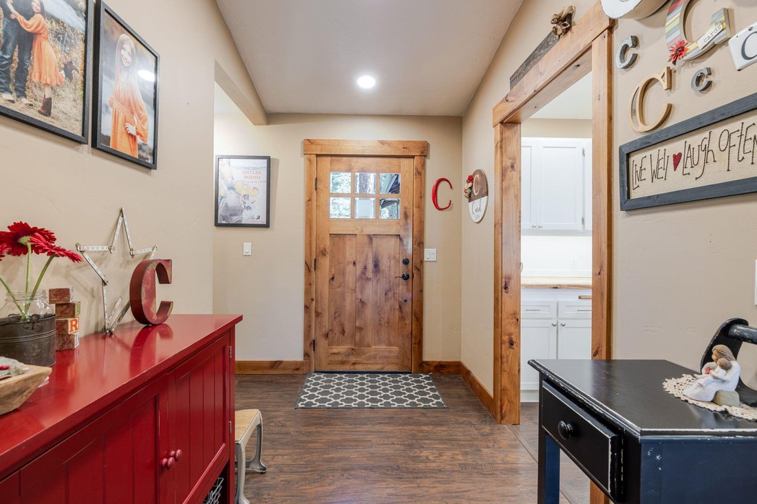 House in Sisters, Oregon, United States 4 - 18065759