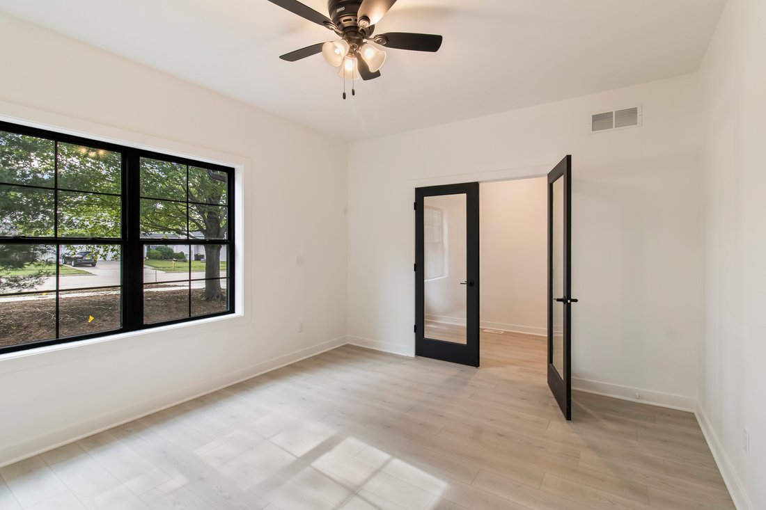House in Normal, Illinois, United States 5 - 18066575