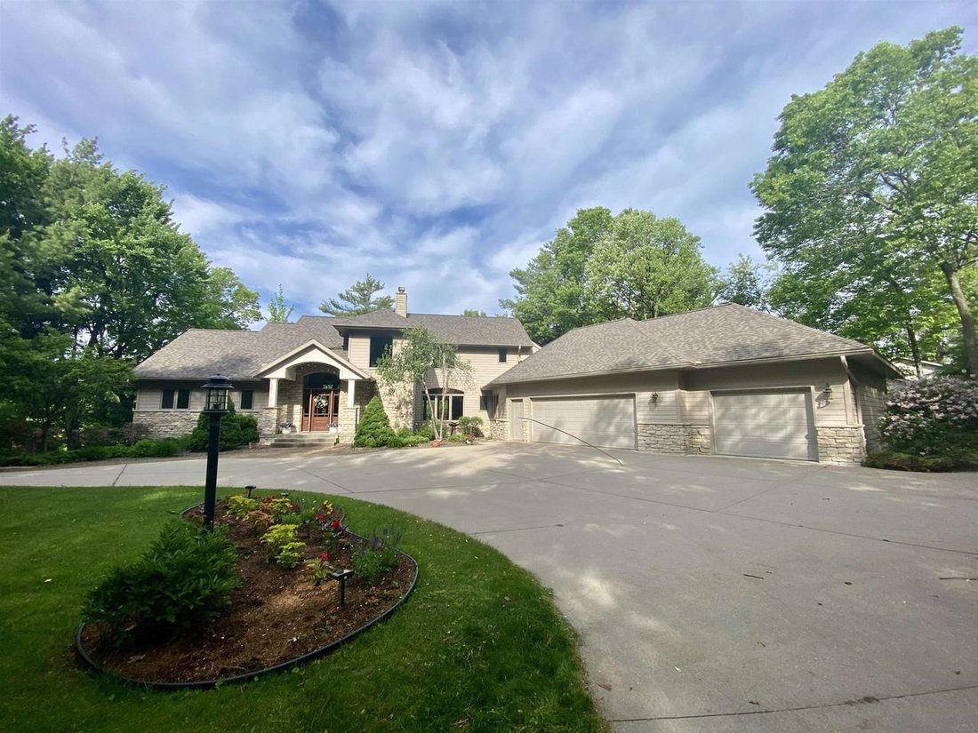 House in Plover, Wisconsin, United States 4 - 18065811