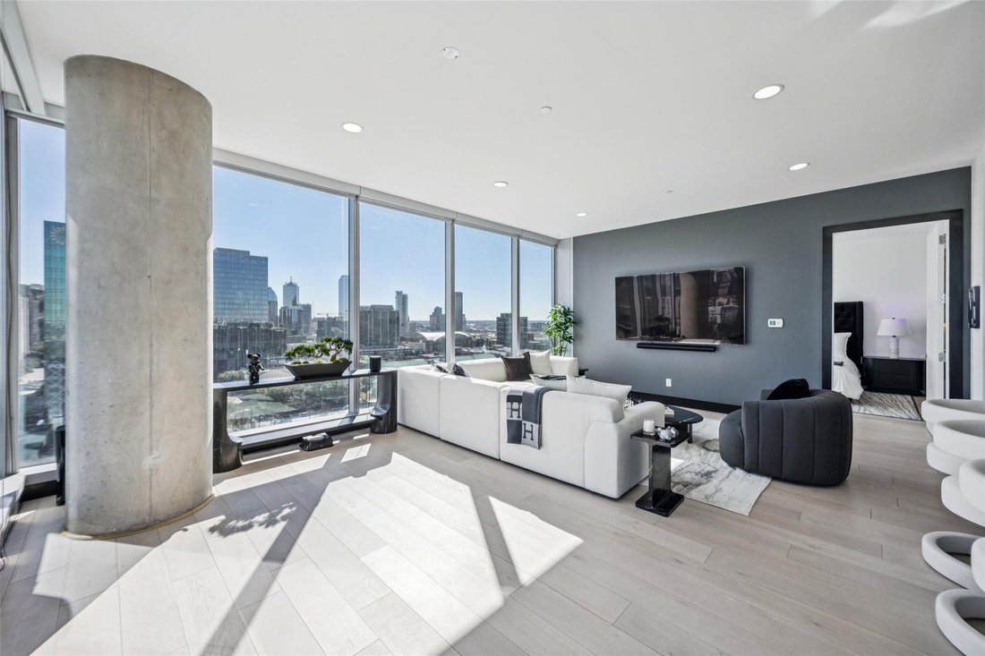 Condo in Dallas, Texas, United States 4 - 17073740