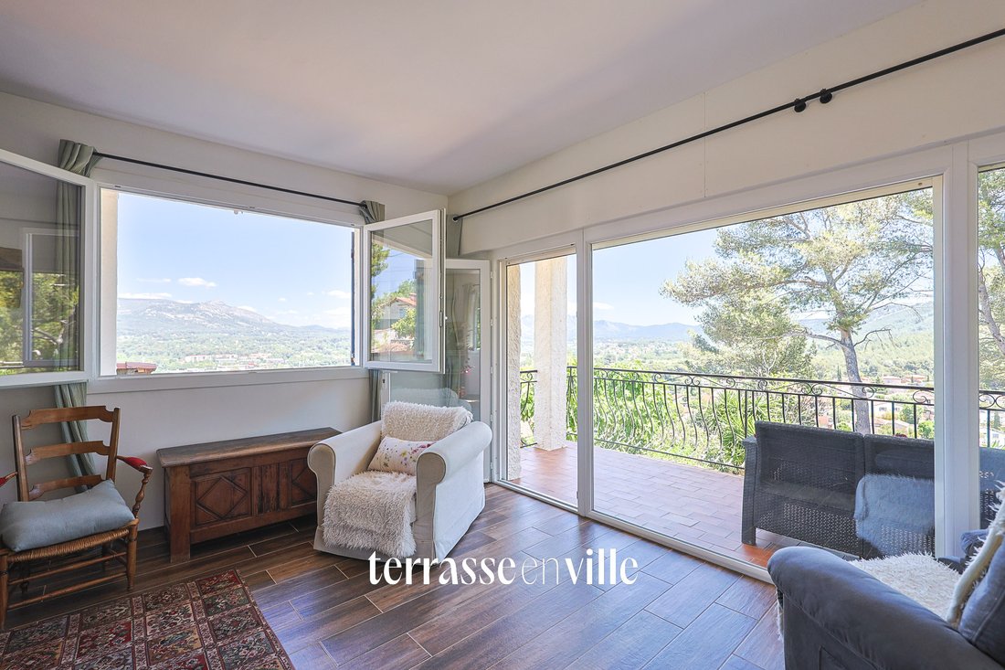 House in La Barasse, Marseille, Provence-Alpes-Côte d'Azur 2 - 18067265