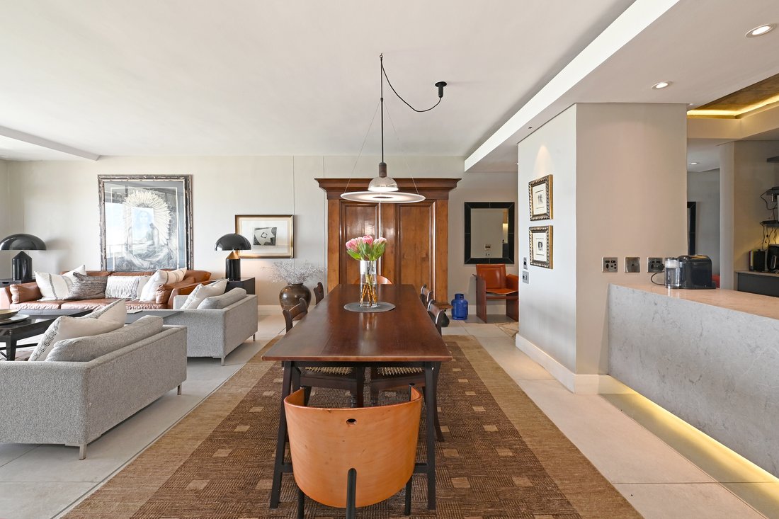 Apartment in Bothasig, Cape Town, South Africa 2 - 18067946