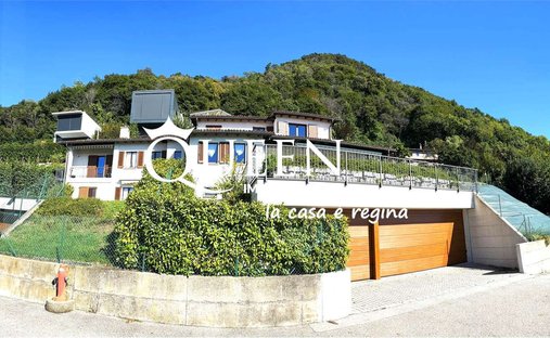 Villa a Breggia, Ticino, Svizzera 1