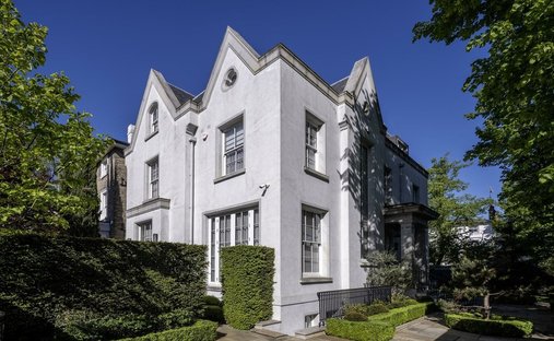 House in St John's Wood, Westminster, England 1
