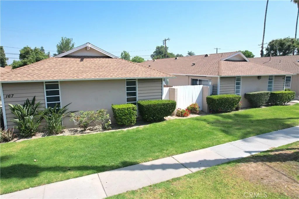 Orange, California, United States 1 - 17953241