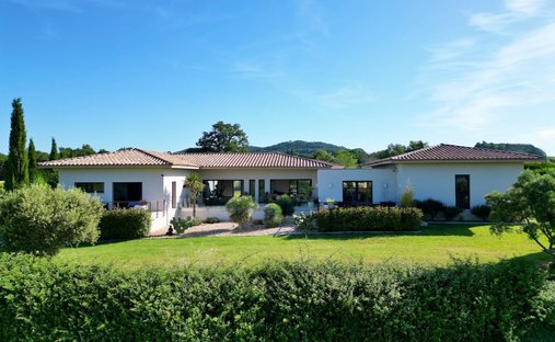 House in Uzès, Occitania, France 1