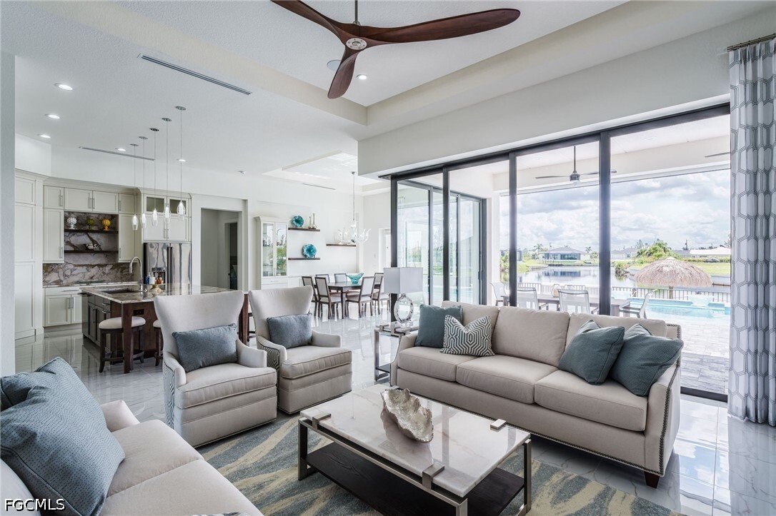 House in Cape Coral, Florida, United States 4 - 18065882