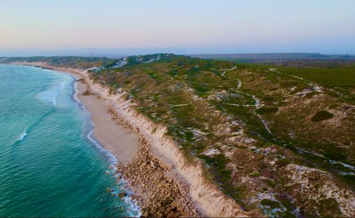 Land in Jeffreys Bay, Eastern Cape, South Africa 1