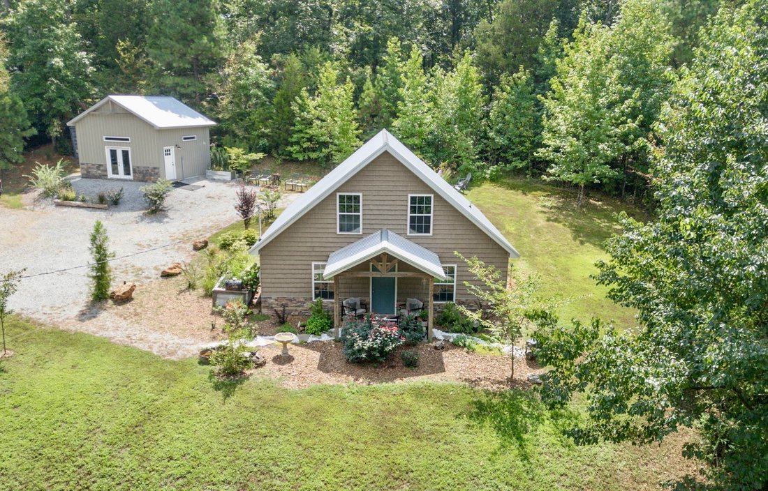 House in Camden, Tennessee, United States 1 - 18066145