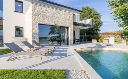 House in Stranici kod Lovreca, Istria County, Croatia 1
