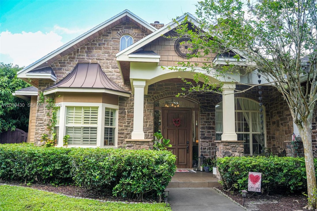 House in Davie, Florida, United States 5 - 18065949