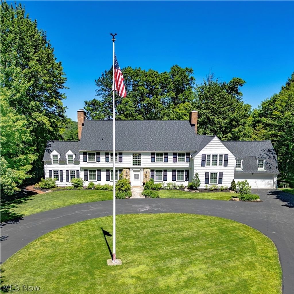 House in Gates Mills, Ohio, United States 3 - 17525399