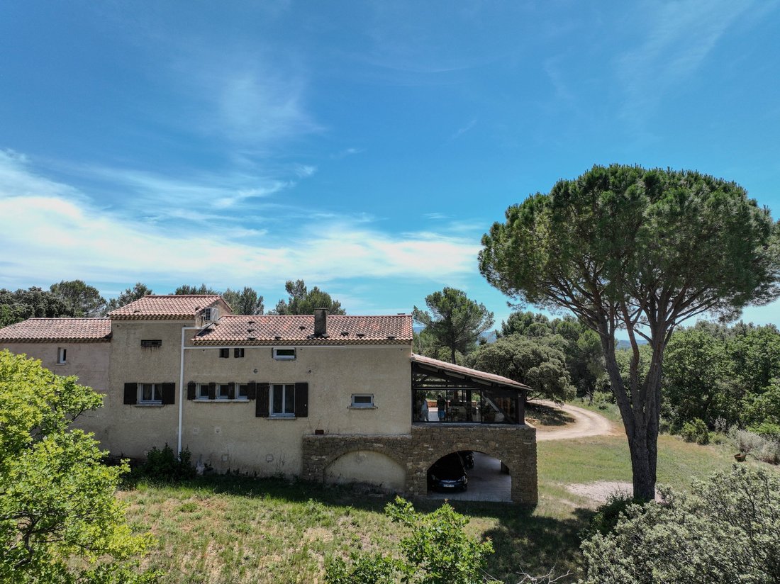 House in Saint-Hippolyte-le-Graveyron, Provence-Alpes-Côte d'Azur, France 3 - 18065582
