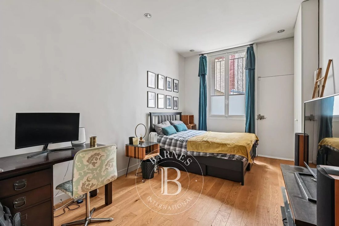 Apartment in Gros Caillou, Paris 7e Arrondissement, Paris 5 - 18067691