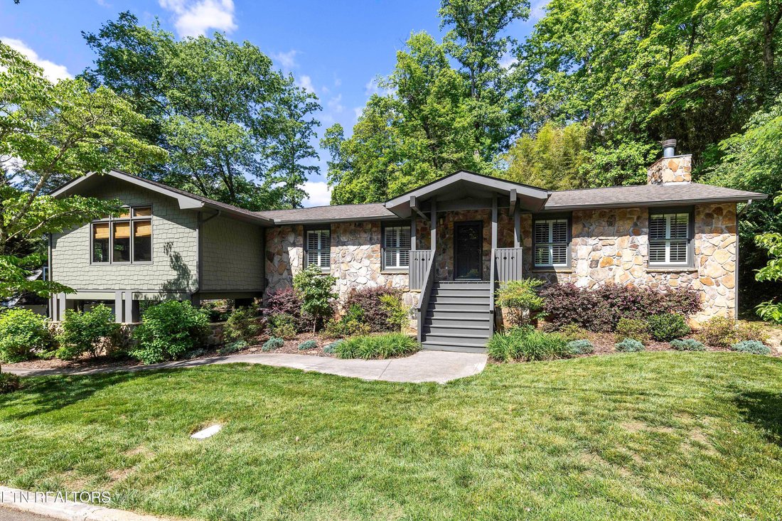 House in Knoxville, Tennessee, United States 1 - 18066621