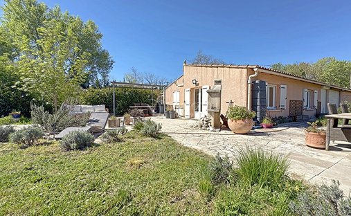 House in Mérindol, Provence-Alpes-Côte d'Azur, France 1