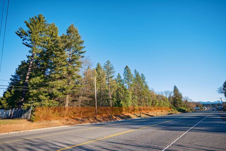 Land in Cave Junction, Oregon, United States 1 - 18069085