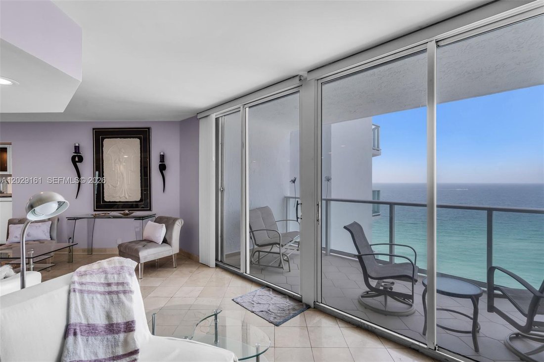 Condo in Sunny Isles Beach, Florida, United States 5 - 18066000