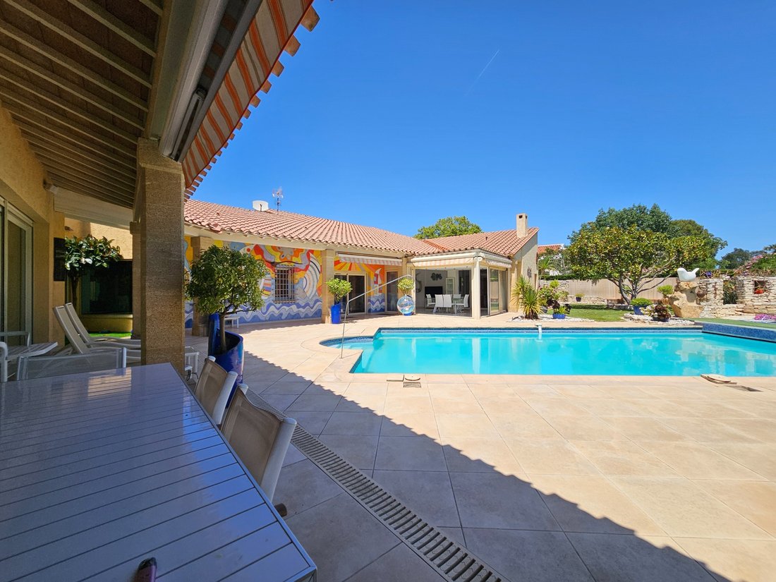 House in Gare, Perpignan, France 2 - 18067422