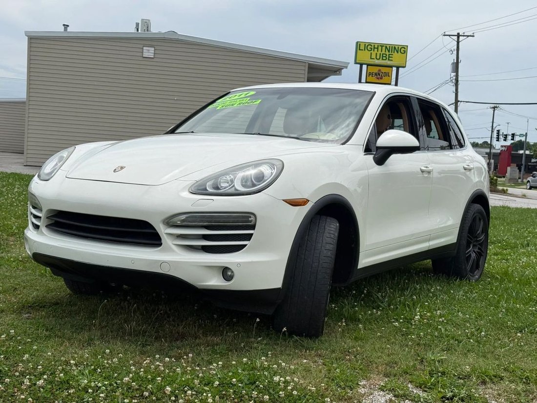 Suv in Springdale, AR, United States 4 - 18068130