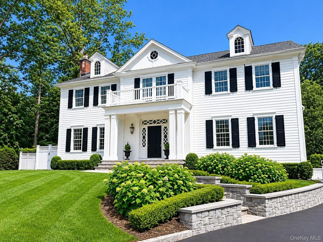 House in Manhasset, New York, United States 1 - 18065674