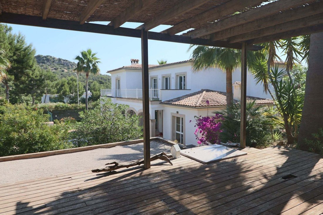 Villa in Rotes Velles, Calvia, Balearic Islands 2 - 18065753