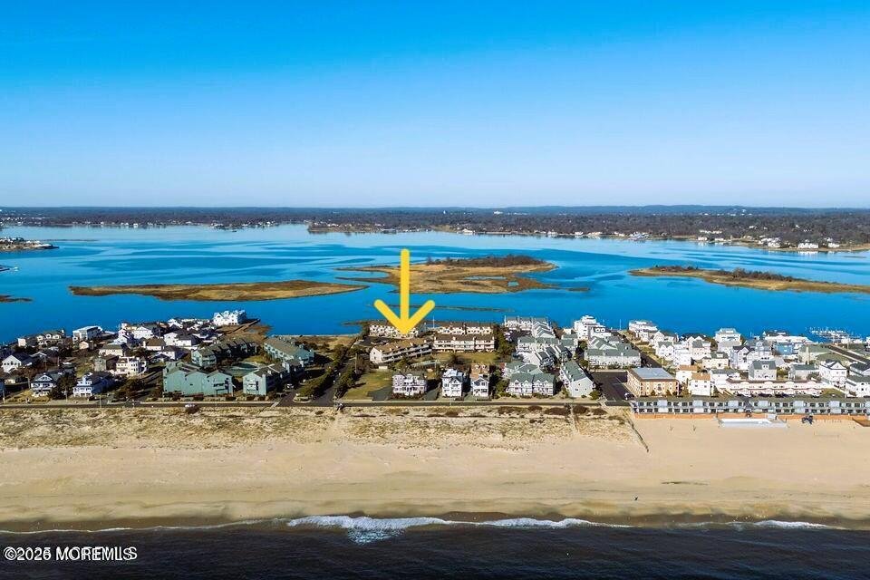 Condo in Rumson, New Jersey, United States 1 - 18067401