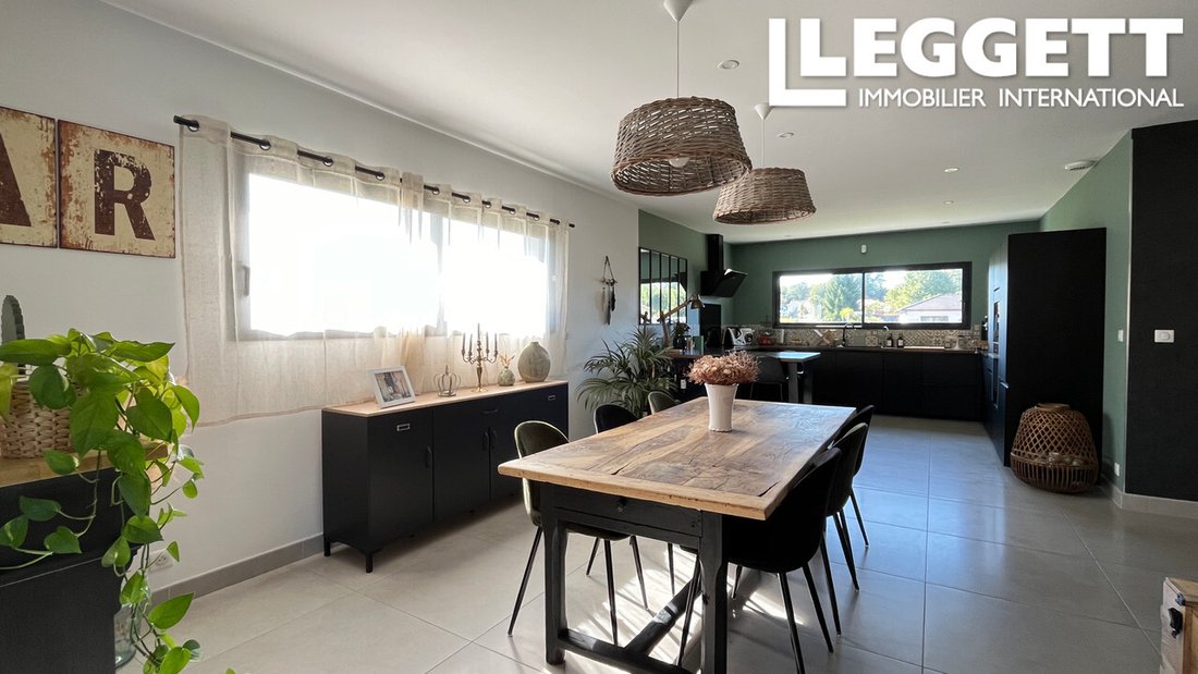 House in Marsac-sur-l'Isle, Nouvelle-Aquitaine, France 5 - 18067665