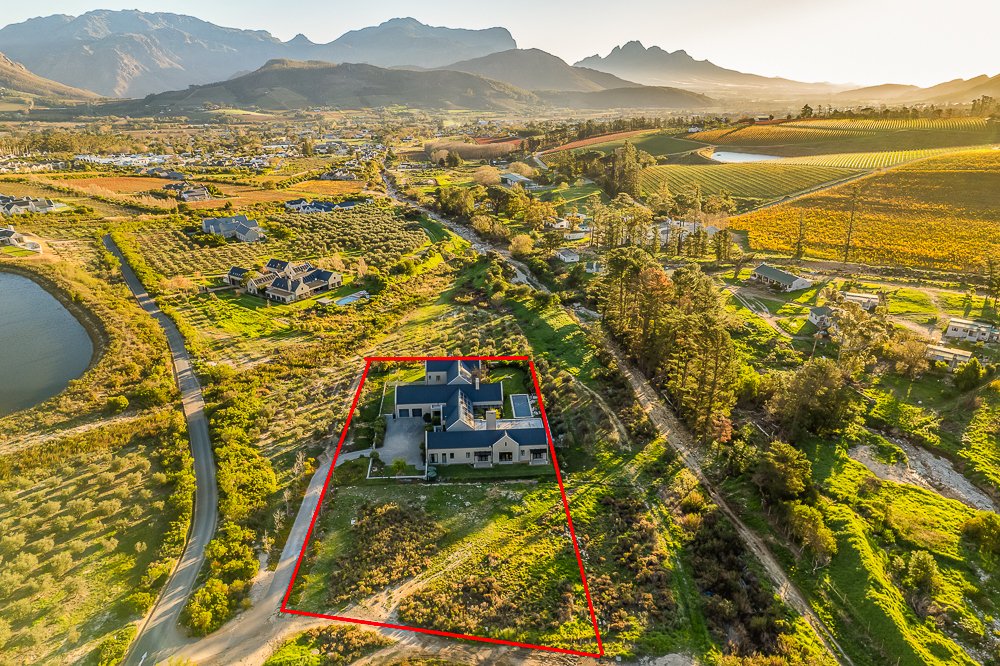House in Franschhoek, Western Cape, South Africa 2 - 18025192