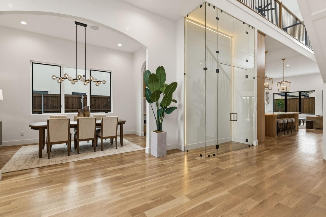 House in Dallas, Texas, United States 5 - 16381496