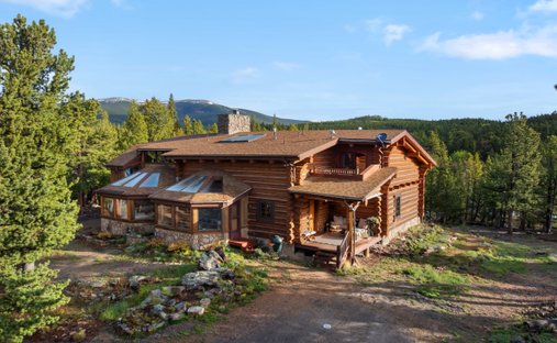 House in Nederland, Colorado, United States 1