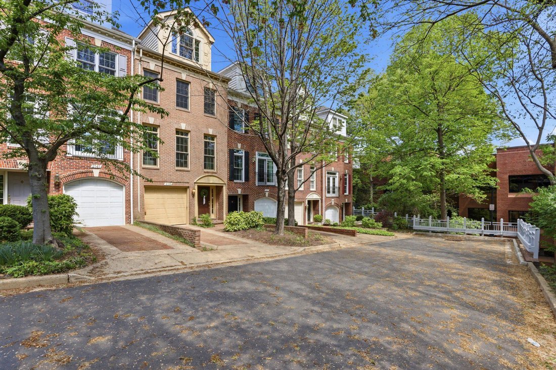 Townhouse in Arlington, Virginia, United States 4 - 18068636